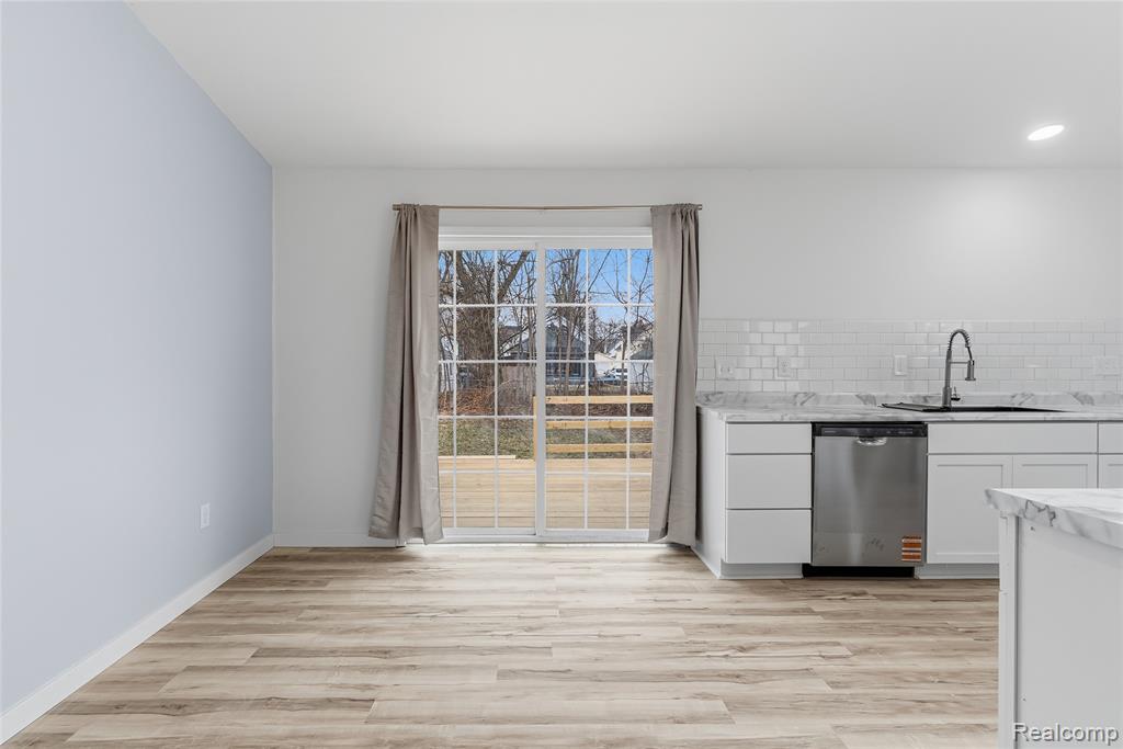 137 S Andre Street, Saginaw, MI 48602 — Photo 11