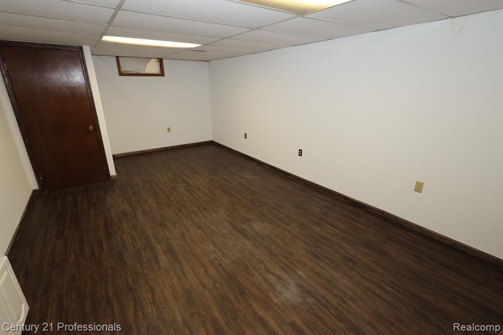 6481 WINANS LAKE Road, Brighton, MI 48116 — Photo 19