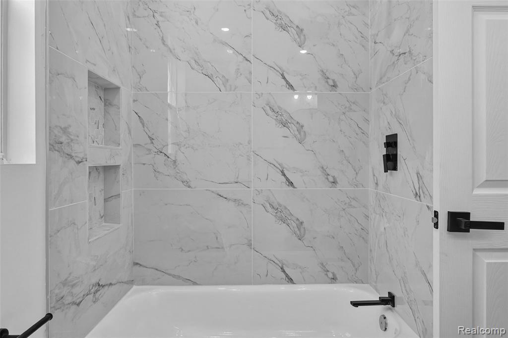 16883 Santa Rosa Drive, Detroit, MI 48221 — Photo 35