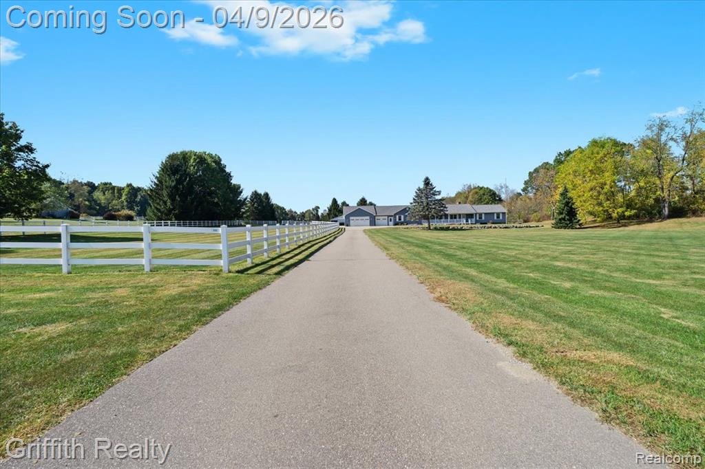 6005 Carscadden Way, Highland, MI — Photo 3