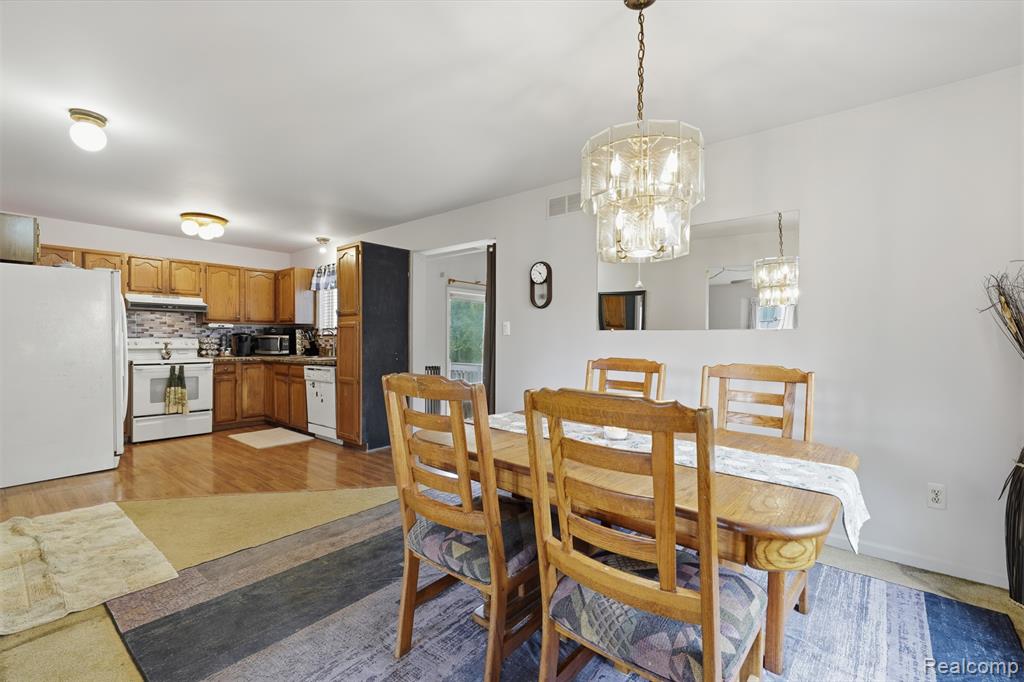 9293 Wildwood Lake Drive, Whitmore Lake, MI 48189 — Photo 11