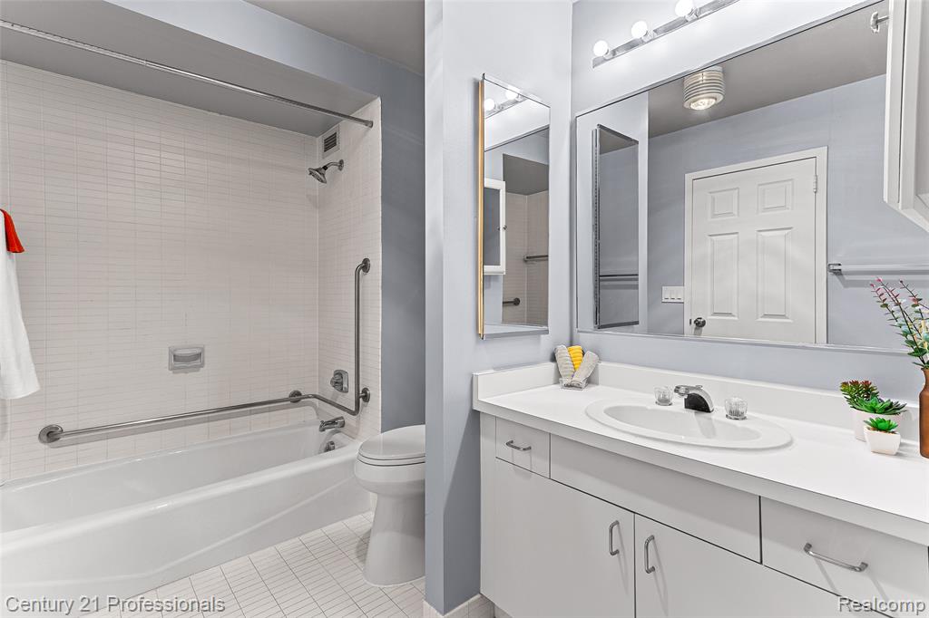 5000 Town Center #1605, Southfield, MI 48075 — Photo 29