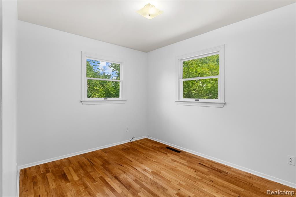 8141 Ohara Drive, Davison, MI 48423 — Photo 11