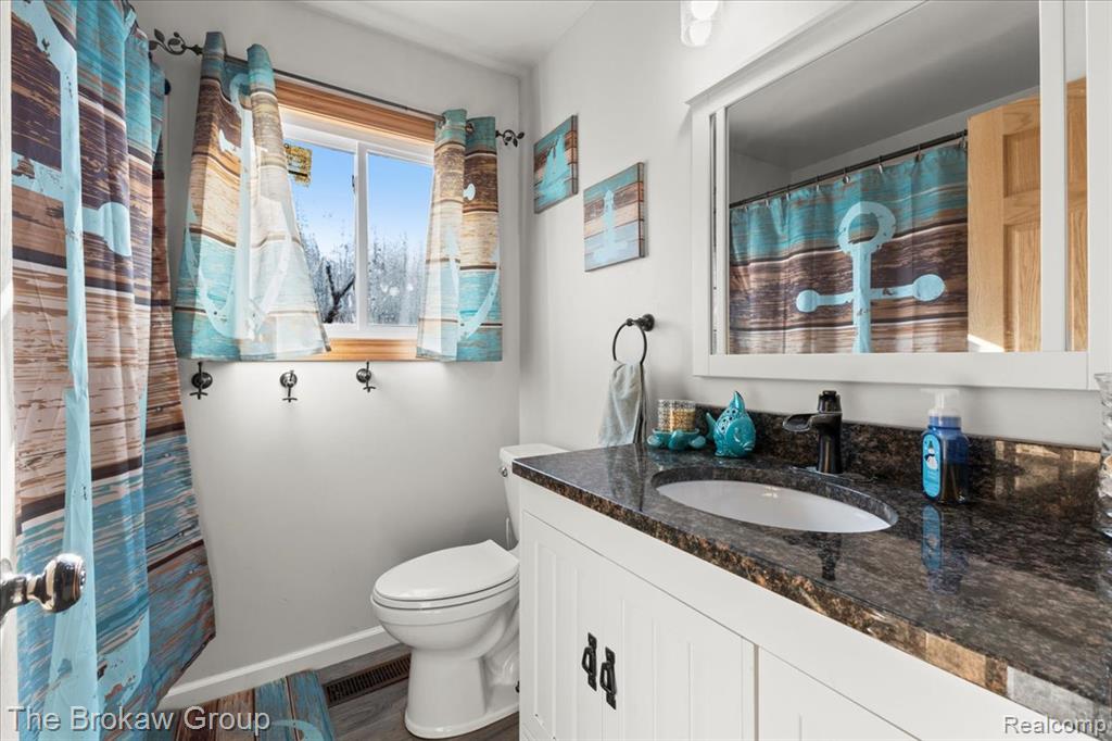 10490 Green Road, Goodrich Vlg, MI — Photo 20