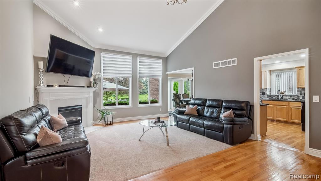 40220 LONG HORN Drive, Sterling Heights, MI 48313 — Photo 4