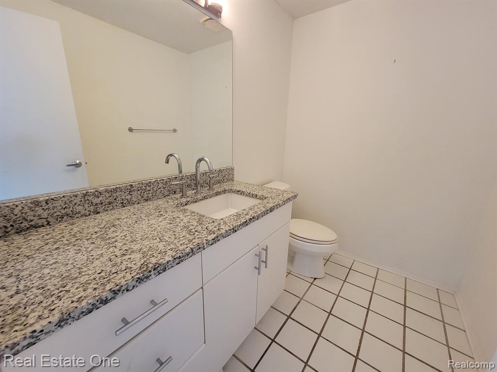 5102 ROCK Run, West Bloomfield, MI — Photo 11