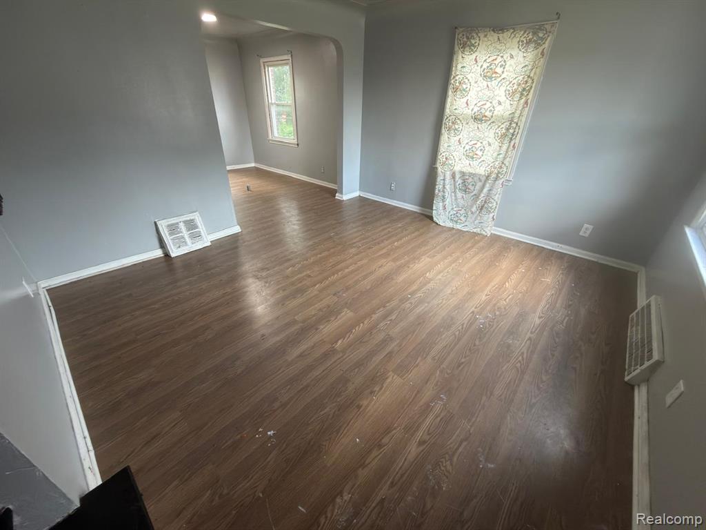 8837 Evergreen Avenue, Detroit, MI 48228 — Photo 9