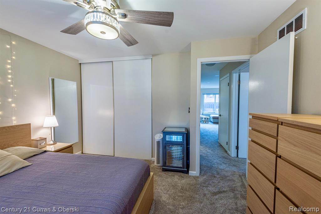 1745 WICKHAM Street, Royal Oak, MI 48073 — Photo 12