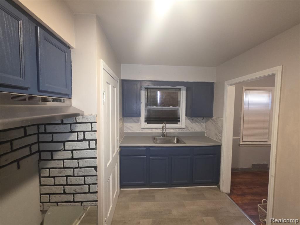 18945 Rosemont Avenue, Detroit, MI 48219 — Photo 13