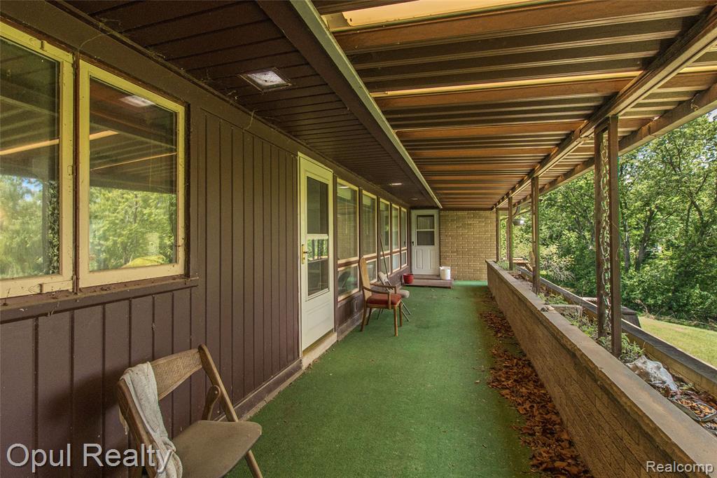 6455 Norham Road, Bloomfield Hills, MI 48301 — Photo 16