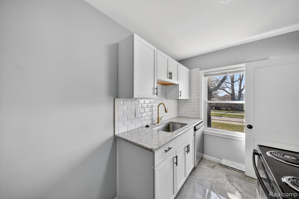 1108 HELEN Street, Garden City, MI — Photo 16