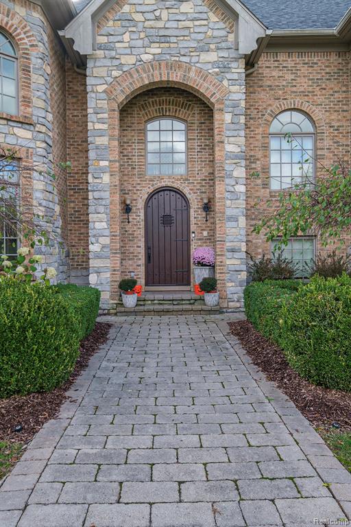 8301 Misty, Grand Blanc, MI 48439 — Photo 55