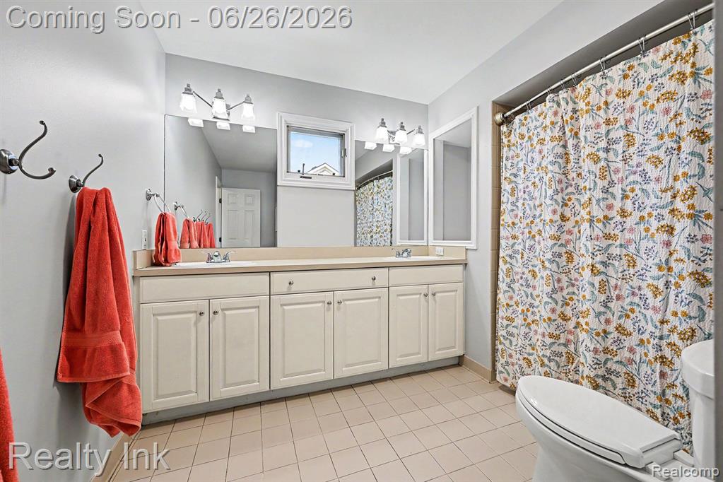 49195 Fox Drive S, Plymouth, MI 48170 — Photo 16