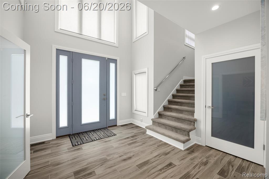 22491 E 10 Mile Road, Saint Clair Shores, MI 48080 — Photo 9