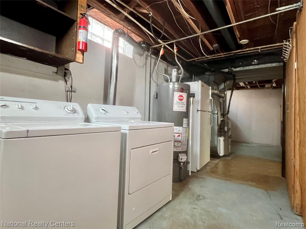 8571 Cranston Street, Westland, MI — Photo 24