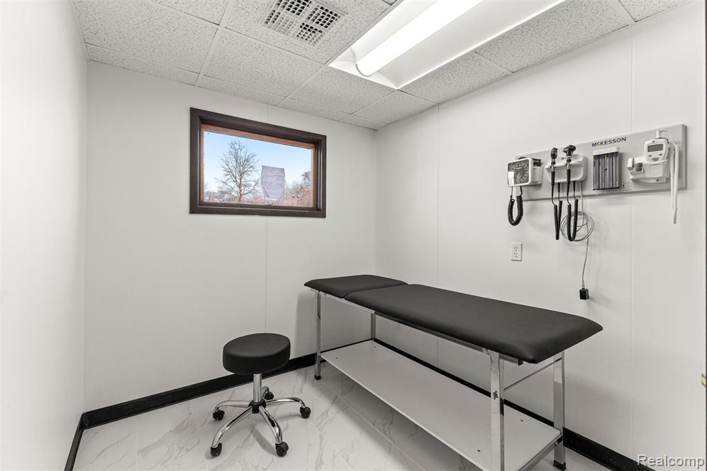 19130 SUMPTER Road, Belleville, MI, 48111