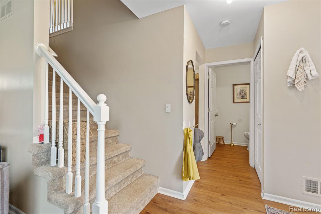 4051 SARAH ANN Drive, Canton, MI 48188 — Photo 24