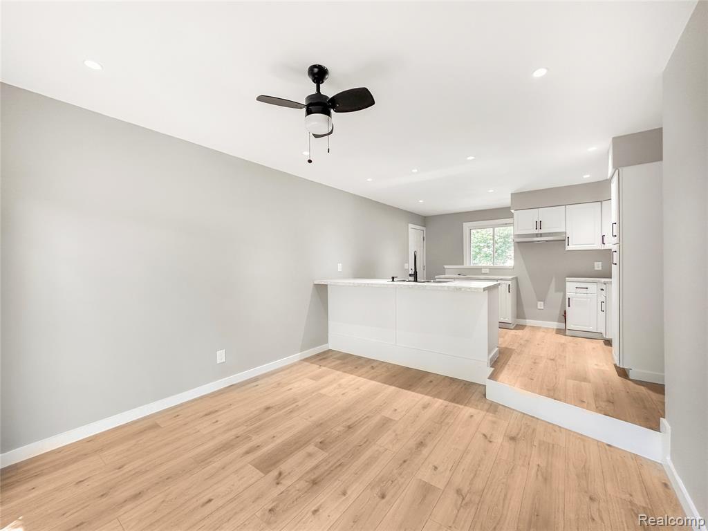 5552 Liberty Bell Road, Grand Blanc, MI 48439 — Photo 15