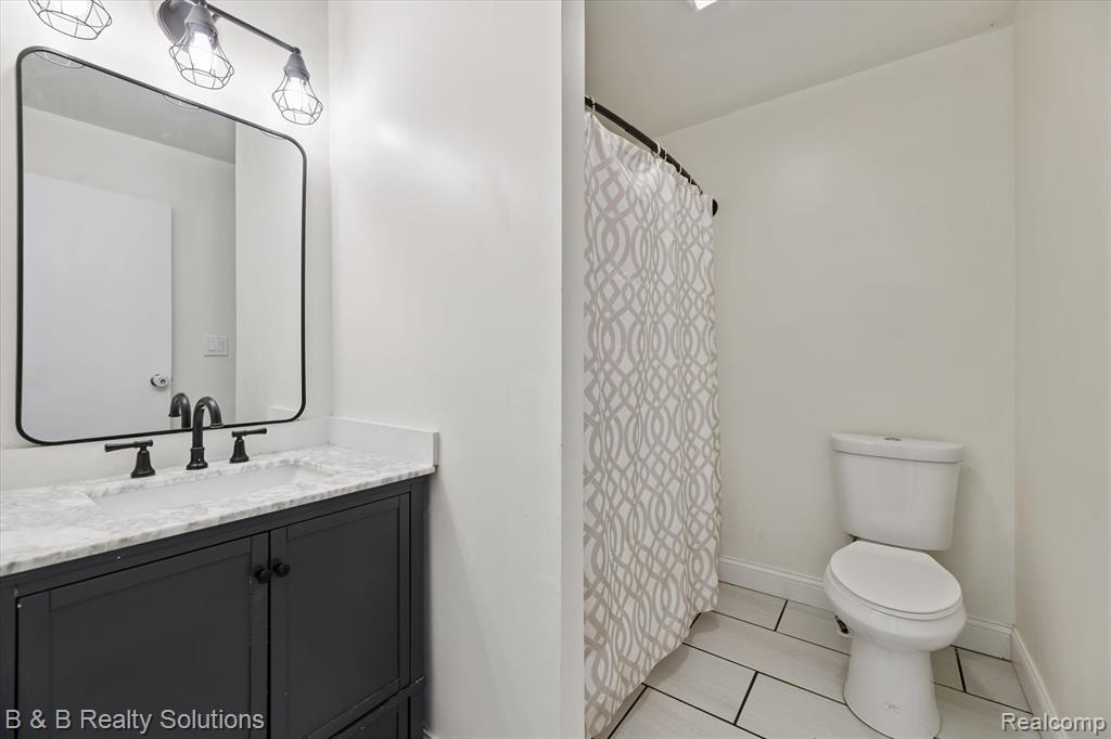 6692 JONES Road, North Branch, MI 48461 — Photo 20