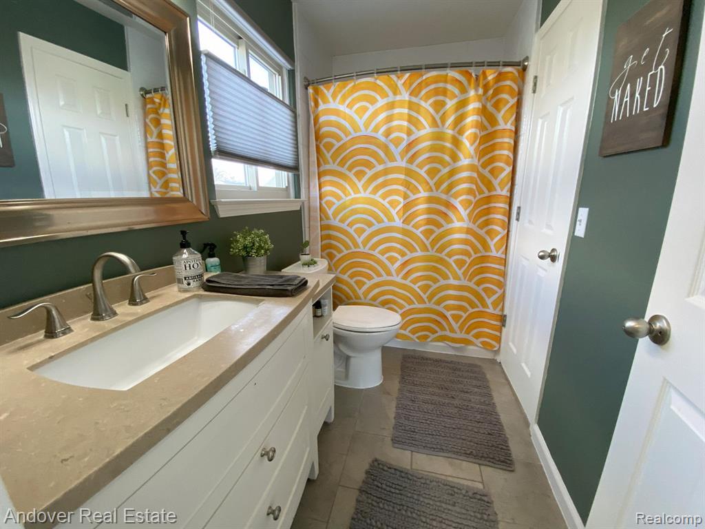 1142 CELINA Court, Canton, MI 48187 — Photo 23