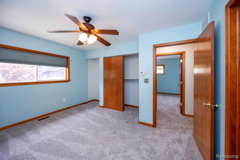 2540 SOUTHLAWN Street, Ypsilanti, MI 48197 — Photo 65