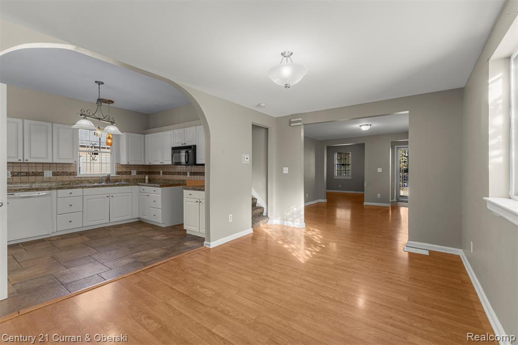 8239 Lafayette Boulevard, Detroit, MI 48209 — Photo 9