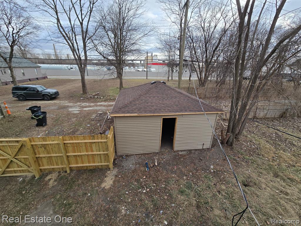 10259 W FORT Street, Detroit, MI 48209 — Photo 17