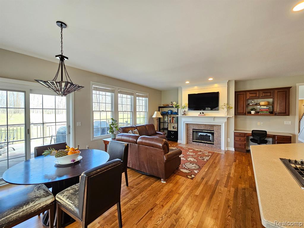 51094 PLYMOUTH LAKE, Plymouth, MI 48170 — Photo 27