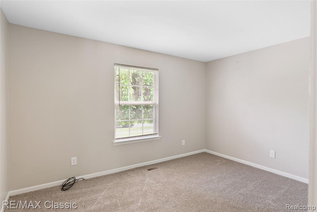 995 Wildwood Lane, Canton, MI 48188 — Photo 16