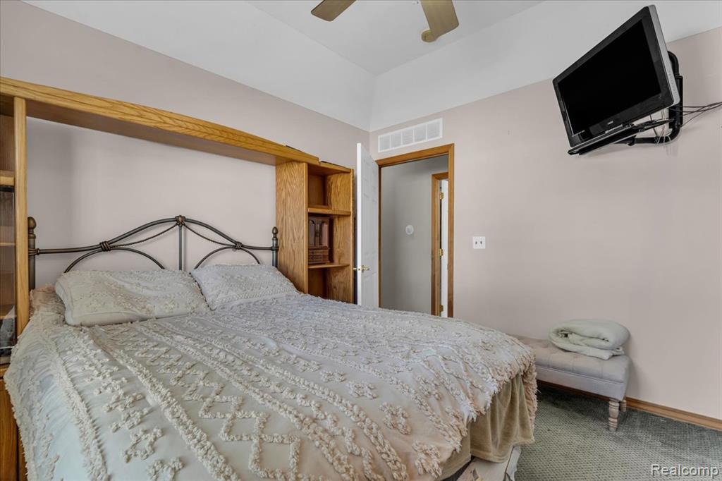 27520 West Road, New Boston, MI 48164 — Photo 41