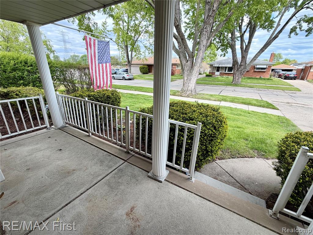 25653 Palomino Drive, Warren, MI 48089 — Photo 22