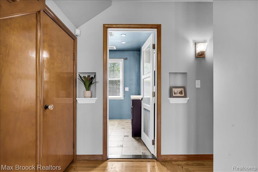 43747 Woodward Avenue, Bloomfield Hills, MI 48302 — Photo 22