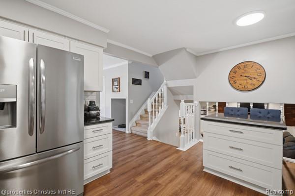 6884 Aeroview Street, West Bloomfield, MI 48324 — Photo 10