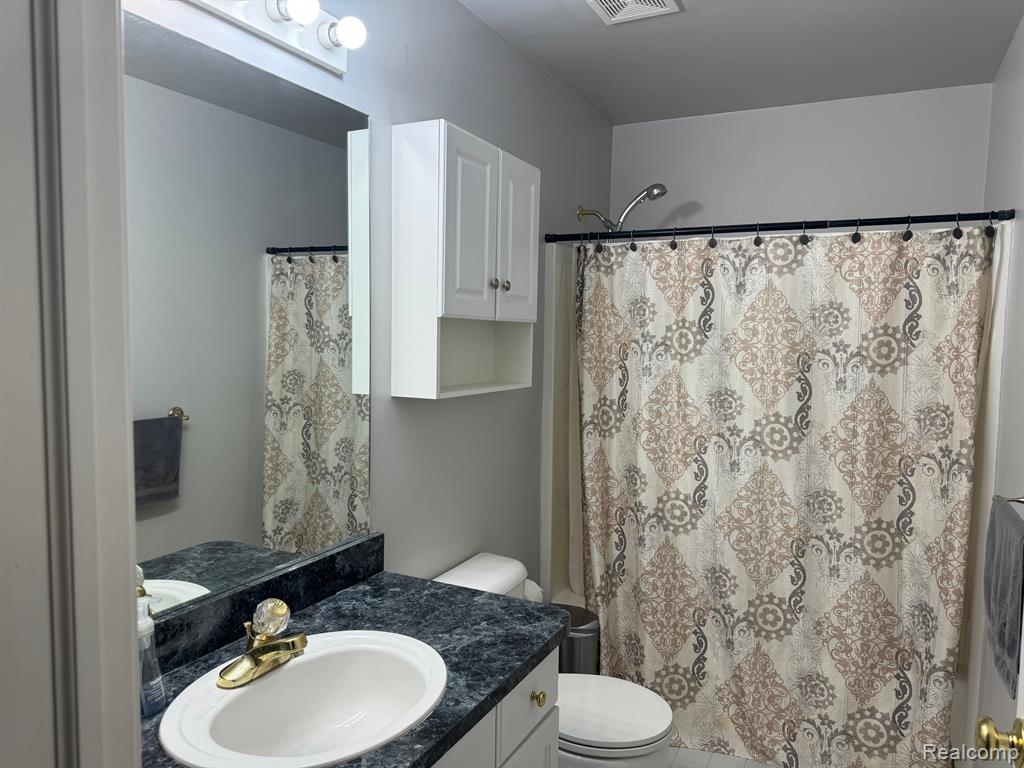 41567 GLADE Road, Canton, MI 48187 — Photo 20