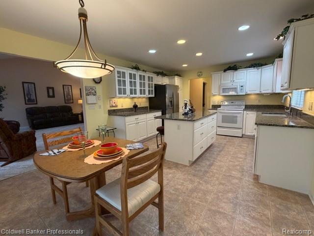 8261 Prestwick Lane, Washington, MI 48095 — Photo 8