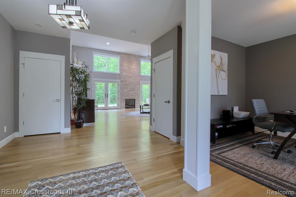 47605 HANFORD Road, Canton, MI 48187 — Photo 7