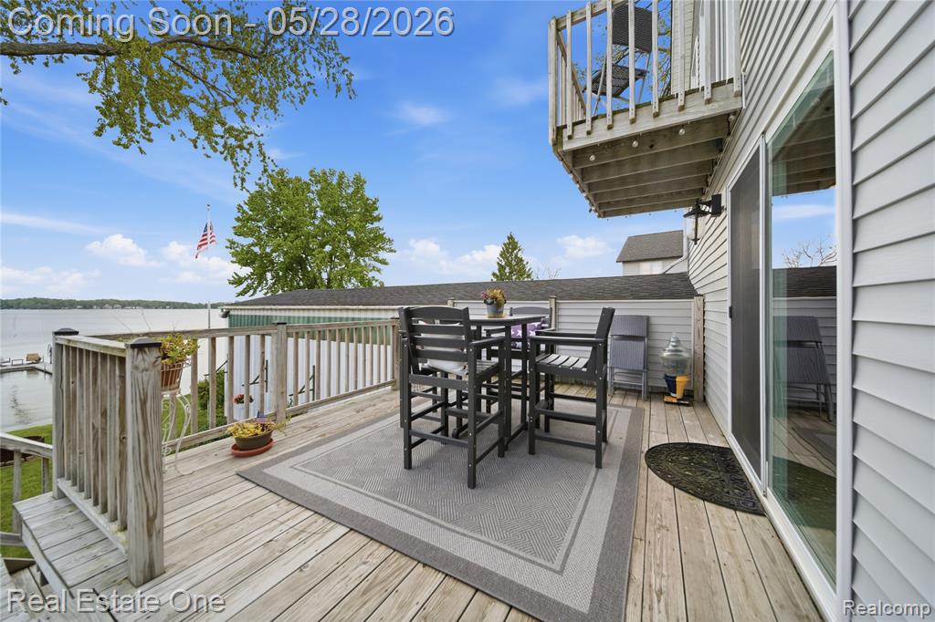 9528 Main Street, Whitmore Lake, MI 48189 — Photo 28