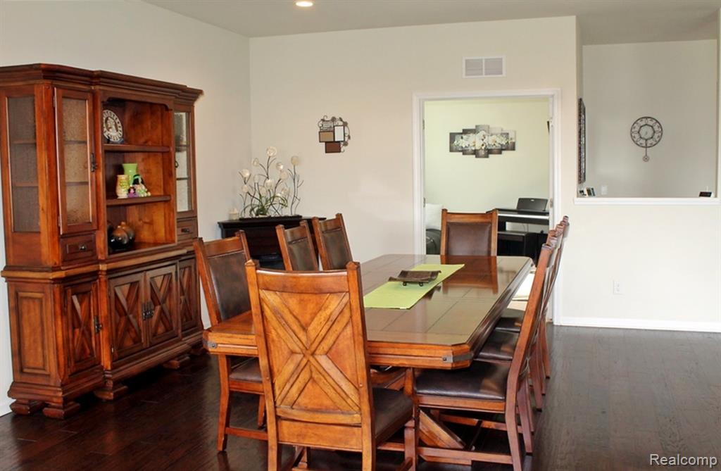 860 Backshore Drive, Canton, MI 48187 — Photo 22