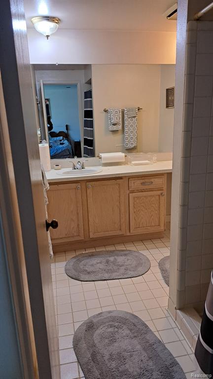1 W WILLIAMSBURG TOWNE Street E, Southfield, MI 48075 — Photo 18
