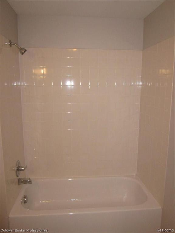610 E Eleven Mile Road, Royal Oak, MI 48067 — Photo 23