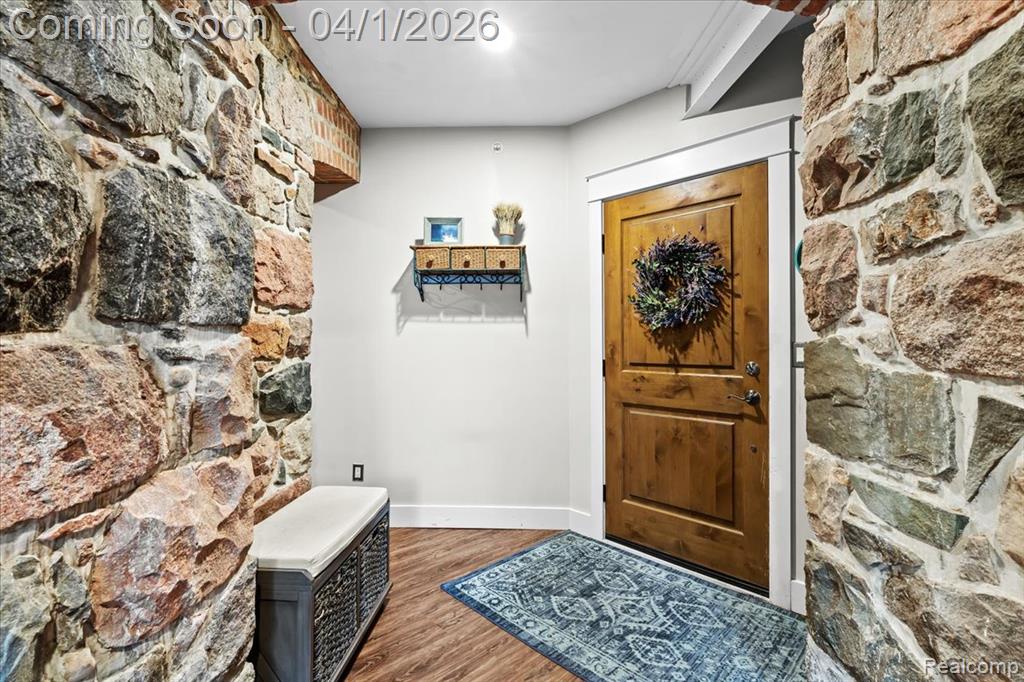 217 E Commerce Street, Milford, MI 48381 — Photo 3