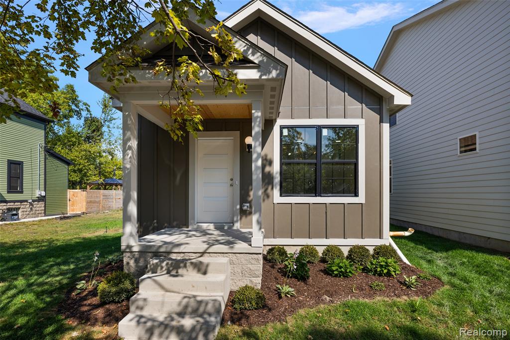 1752 Fischer Street, Detroit, MI 48214 — Photo 39