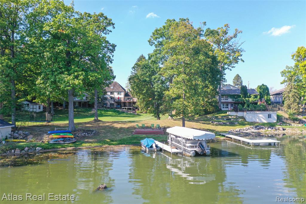 9449 Ridge Road, Goodrich Vlg, MI — Photo 46