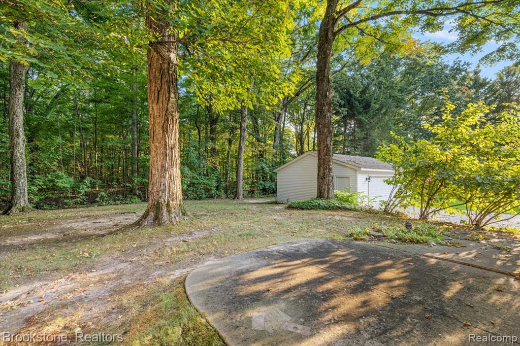 728 E Romeo Road, Oakland, MI — Photo 19