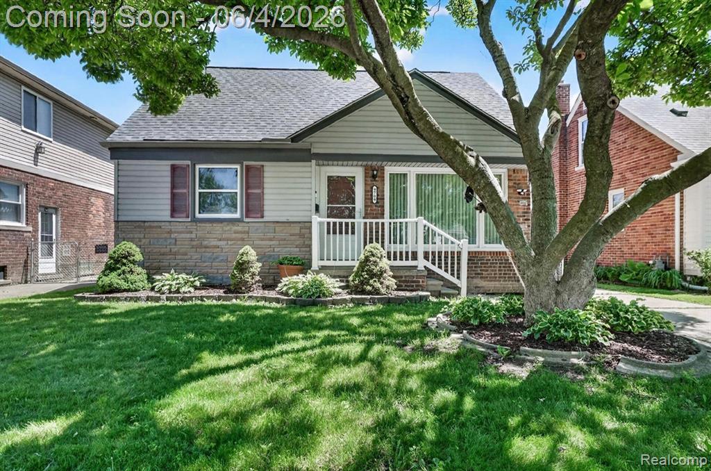 9709 Park Avenue, Allen Park, MI 48101 — front exterior