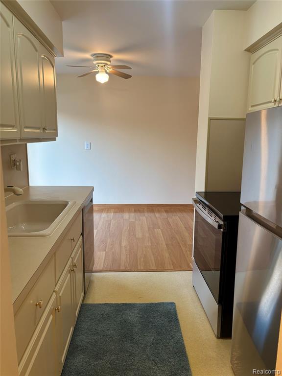 29248 Manchester Street, Westland, MI — Photo 10