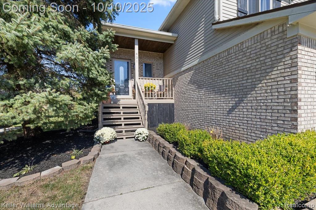 631 Tyler Lane, Canton, MI 48188 — Photo 2