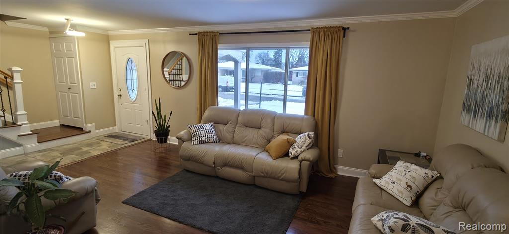 4832 Muriel Drive, Warren, MI 48092 — Photo 3