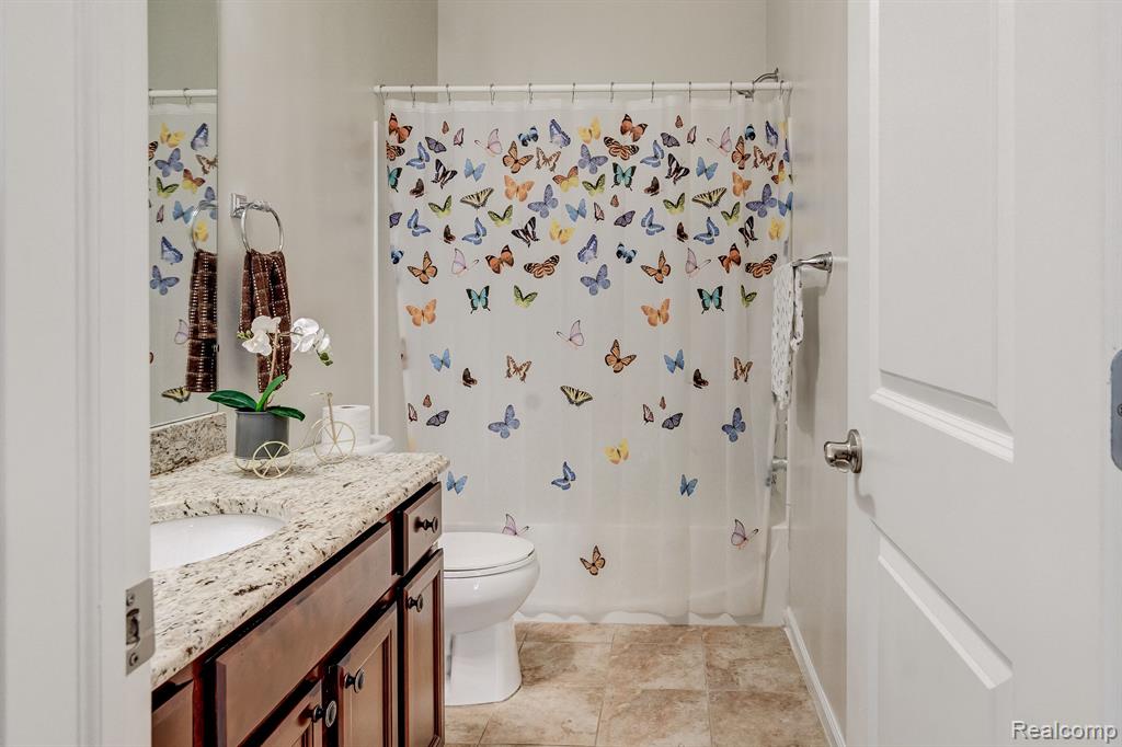 2247 PALMETTO, Commerce Twp, MI 48382 — Photo 23