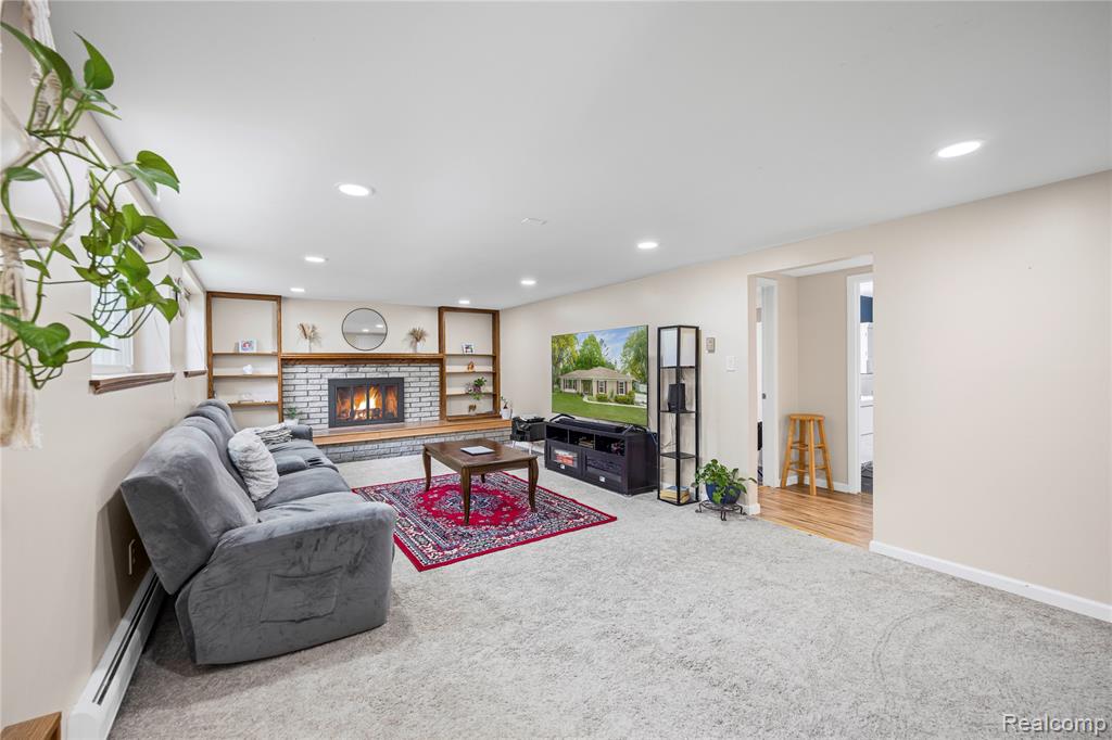 4118 CHERRYWOOD Drive, Troy, MI 48098 — Photo 14